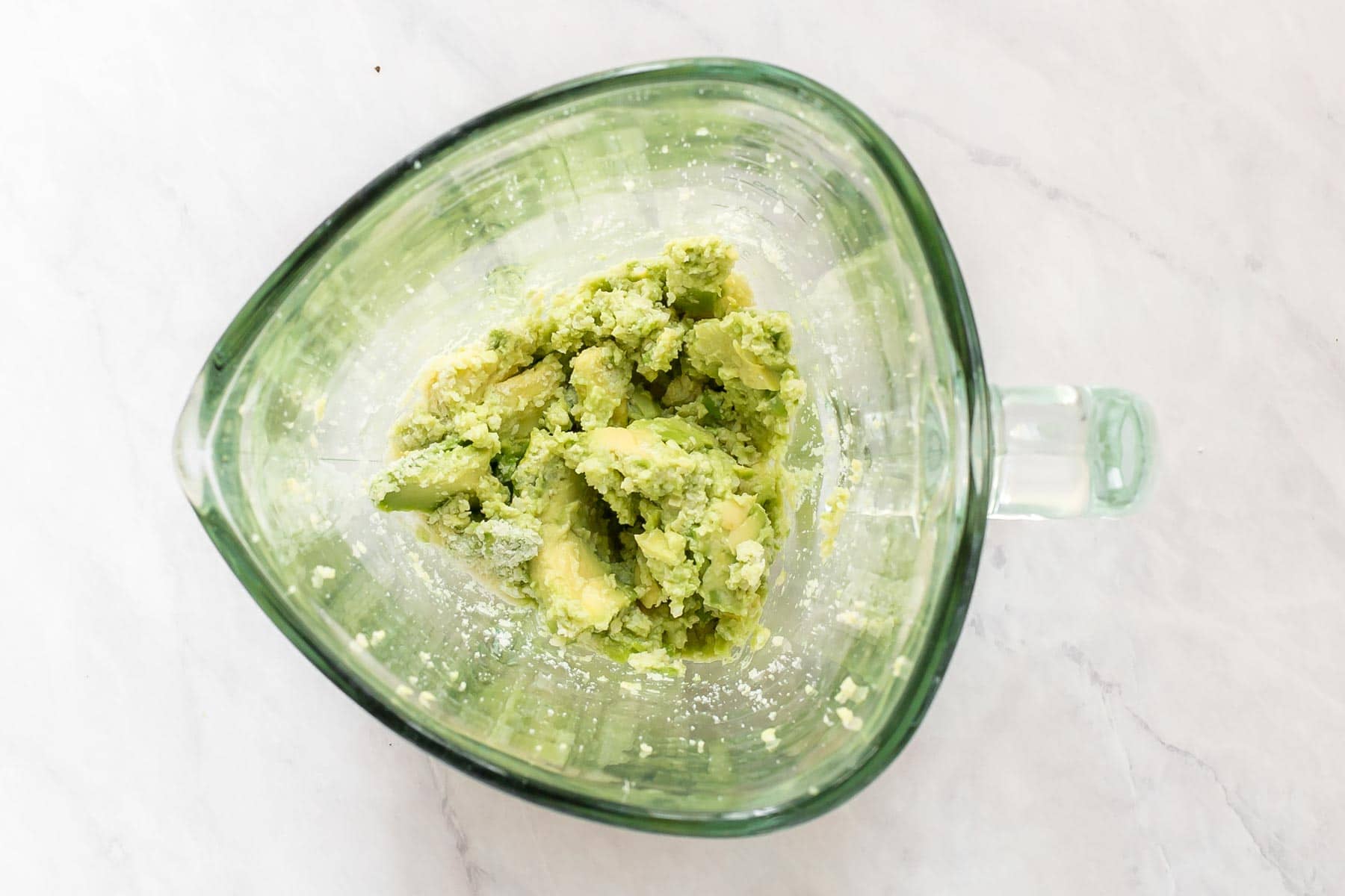 Avocado pasta sauce in blender.