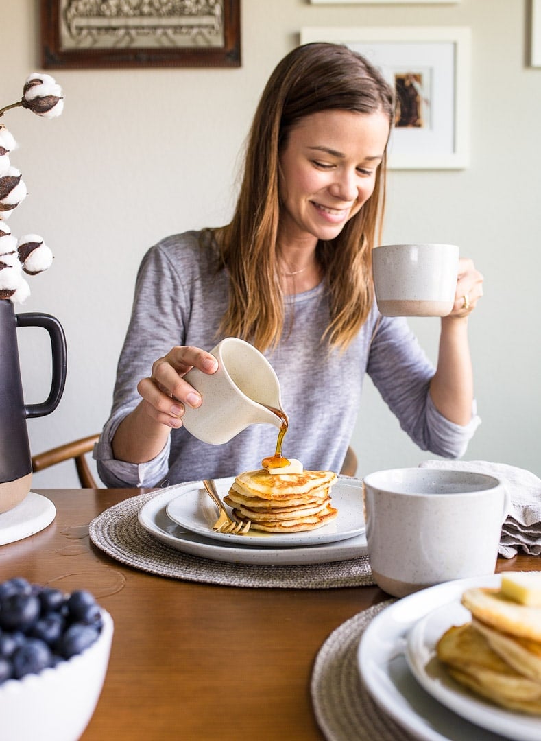 Pancakes for two, small batch of pancakes. Pancakes for two. A small batch of pancakes for one or two people. Perfect, buttermilk pancakes recipe that makes just 6 pancakes.